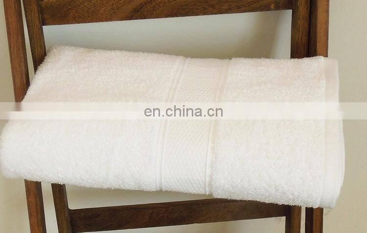 venta al por mayor 100% de algodon egipcio como doblar toallas para hoteles