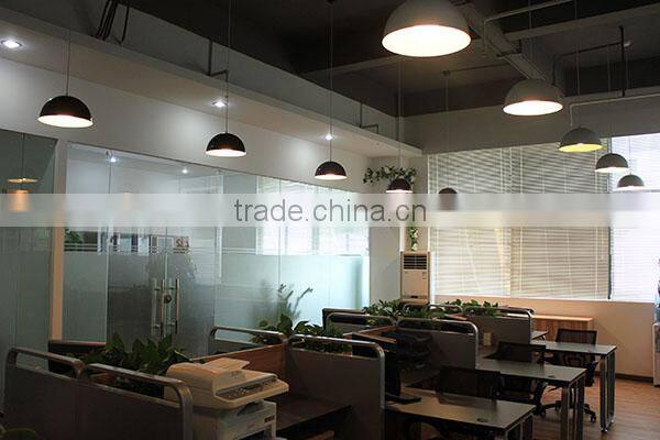 LED light bulb with E27 base