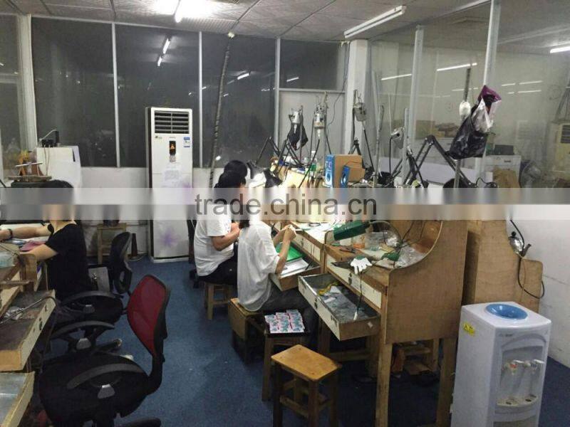 Princess Brilliant Cut Moissanite Sqaure 2 Carat 7mm Center Split Shanks 14k 18k White Yellow Gold Platinum Engagement Ring