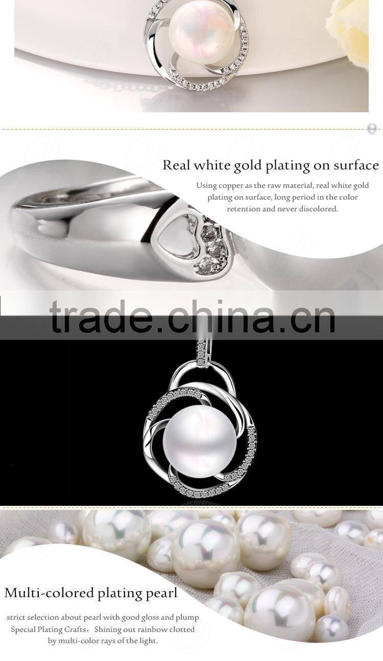 Popular Srew Shaped White CZ Platinum Plated Mother's Jewelry Pendant