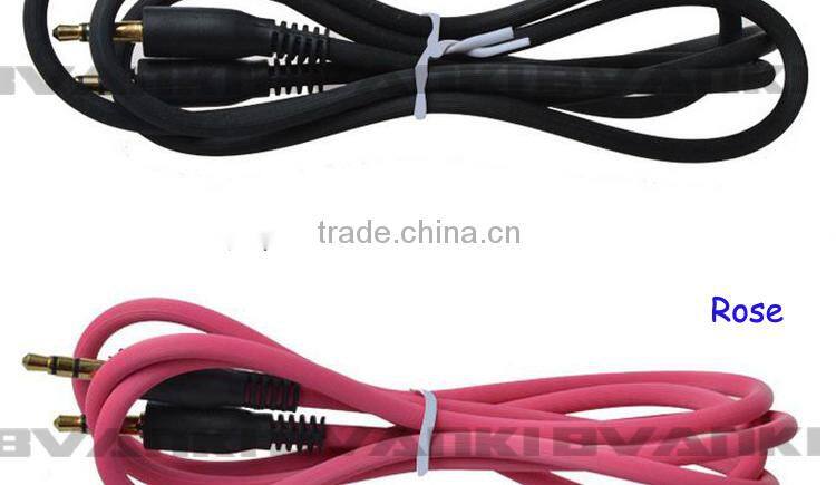 3.5mm Stereo Audio Cable - Step Down Design accommodates SmartPhones and MP3 cases 3.5mm M To M Audio Cable Cord Flat Stereo Cab