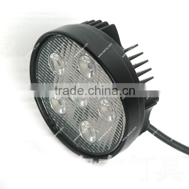 12V off road 4x4 LED truck work light, 18W flood spread beam LED Driving Light