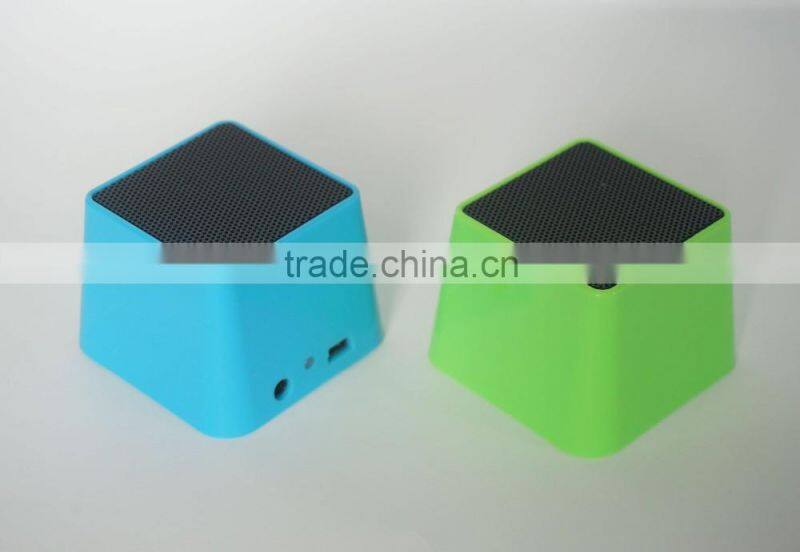 AWS1018 New Active green cute bluetooth speaker portable