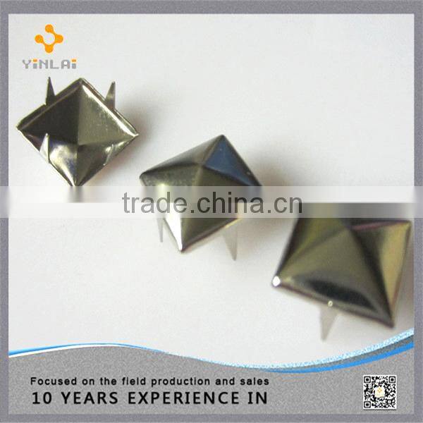 Decorative round craft claw studs