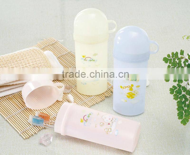 wholesale high grade plastic dual use toilet things box ,tooth brush for promotion items5118