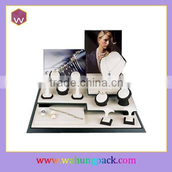 Mannequin Doll Jewelry Display/Fashion Retail Commercial Jewellery Display Trays