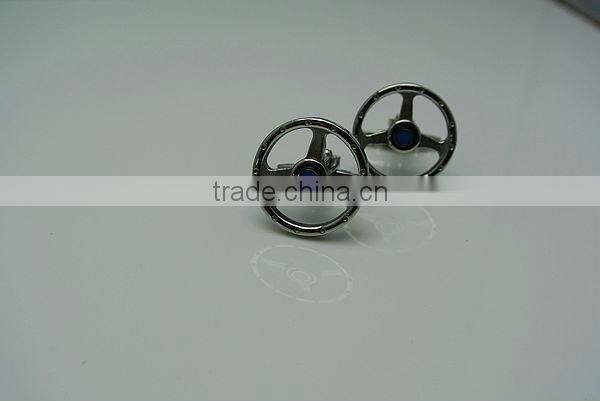World famous car mark men's stainless steel cufflinks/cuff links manufactory/wholesalercufflinks