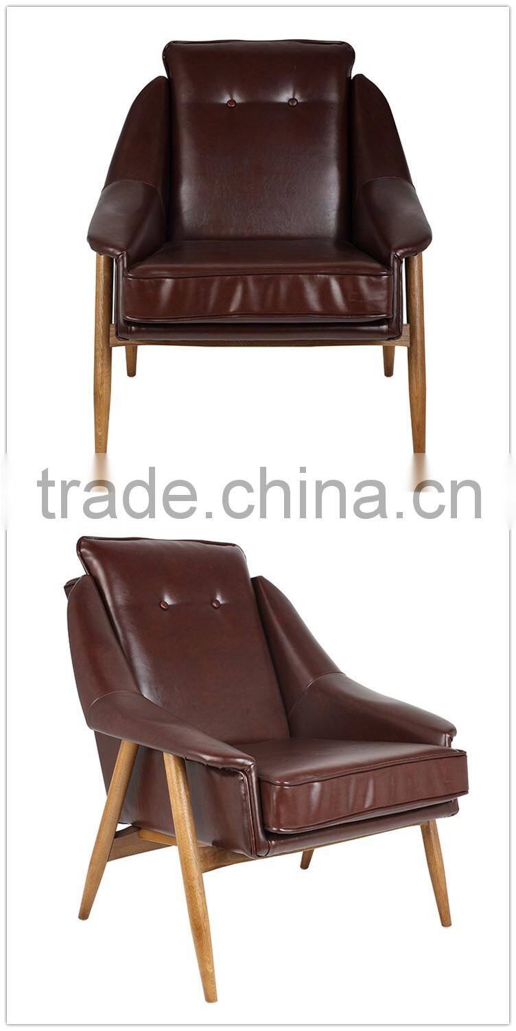 Graceful Dining chair with armrests