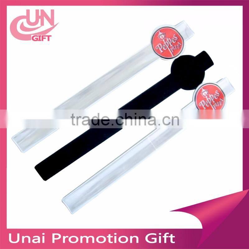 custom slap on silicone bracelets snap bands with personal printting solid color texts