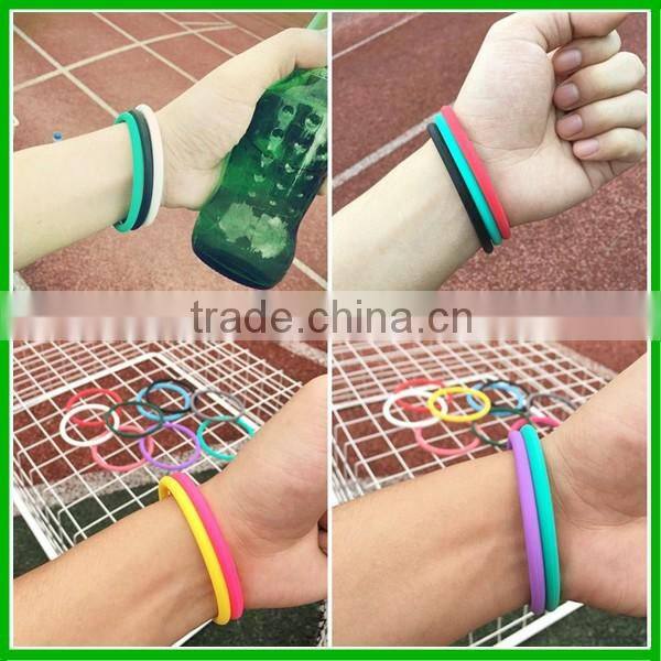 Embossed/Debossed logo silicone wristband/bracelet/rubber band