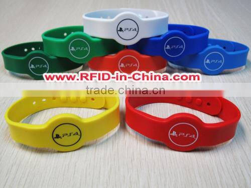 13.56MHz 1K/4K RFID Event Wrist Bands,Waterproof Silicone RFID Wristbands for Club