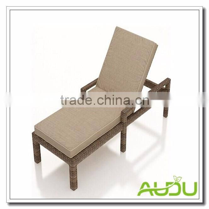 Sandiego Wicker Outdoor Sun Lounger