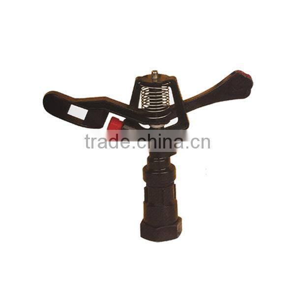 Plastic garden water sprinkler