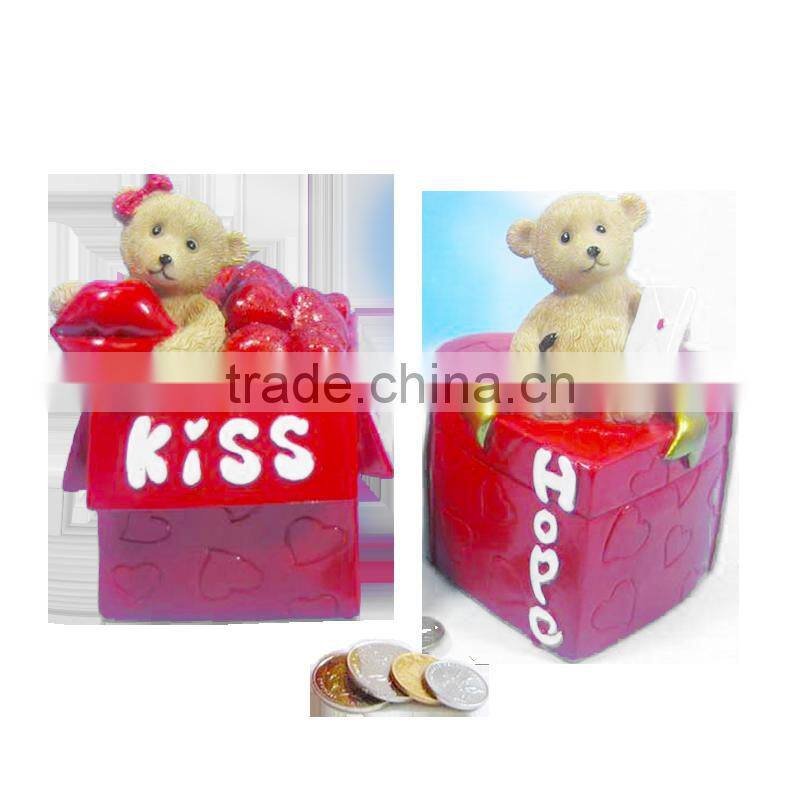Polyresin Valentine money box for gift