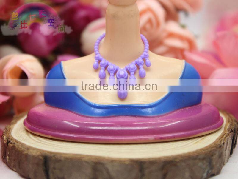 doll accessories necklace