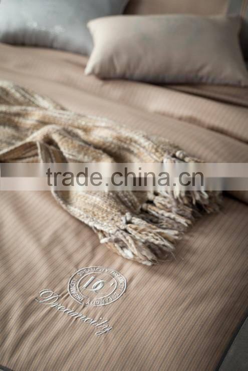 Golden color egyptian cotton flat bed sheet 6 pcs comforter set for Middle east embroidery bedding set