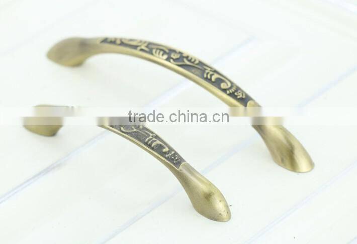 China Supplier Furniture Handle & Knob