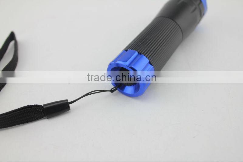 Emergency Q3 zoom adjustable led flashlight