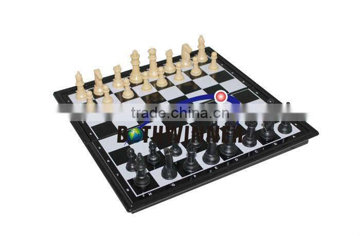 Magnetic Games Chess Set