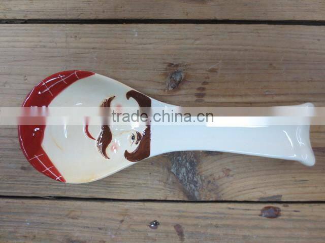 cute chef emboss ceramic salt and pepper shaker with wooden stand