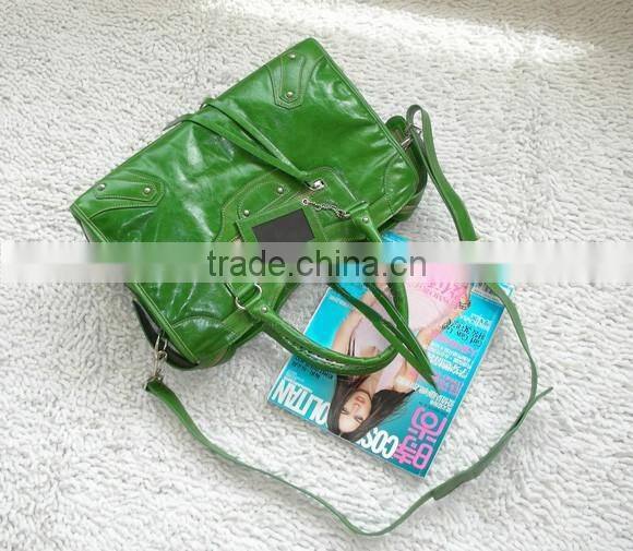 Green genuine leather special design handbags with large capacity women messenger bag