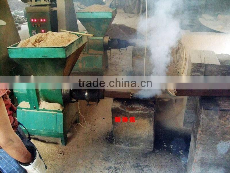 Sawdust coconut shell oak tree charcoal briquetting machine