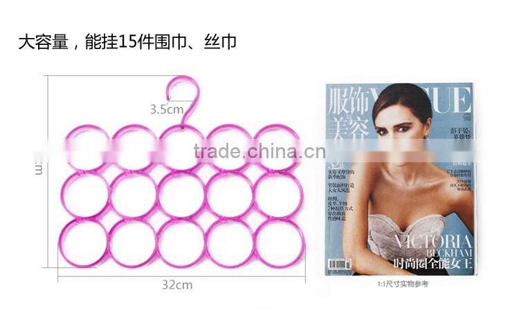 plastic cloth hanger