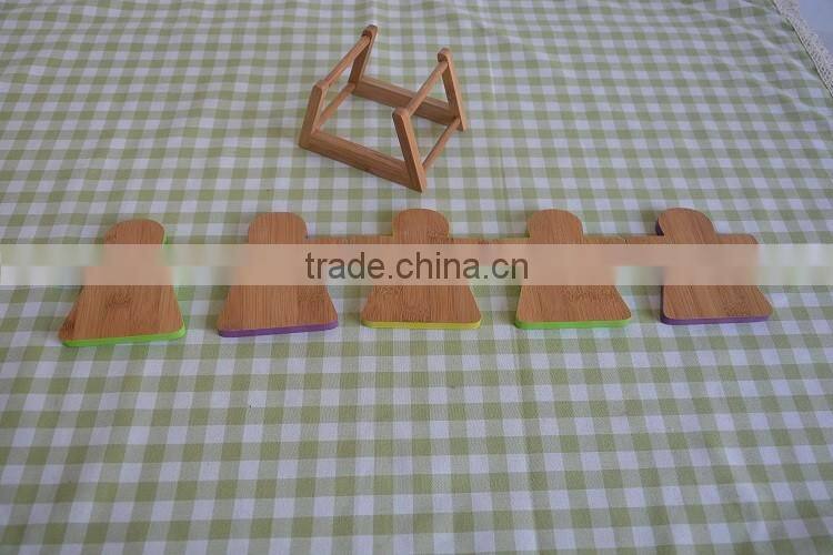 Hand-in-hand Bamboo Coaster set with colorful end