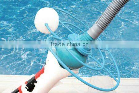 2016 Quiet automatic swimming pool cleaning equipment (hose included ) Climbs walls