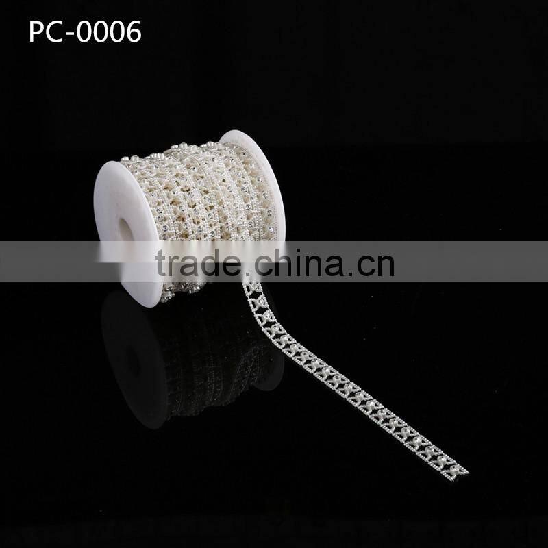 2016 latest wholesale rhinestone pearl beaded trim for garment