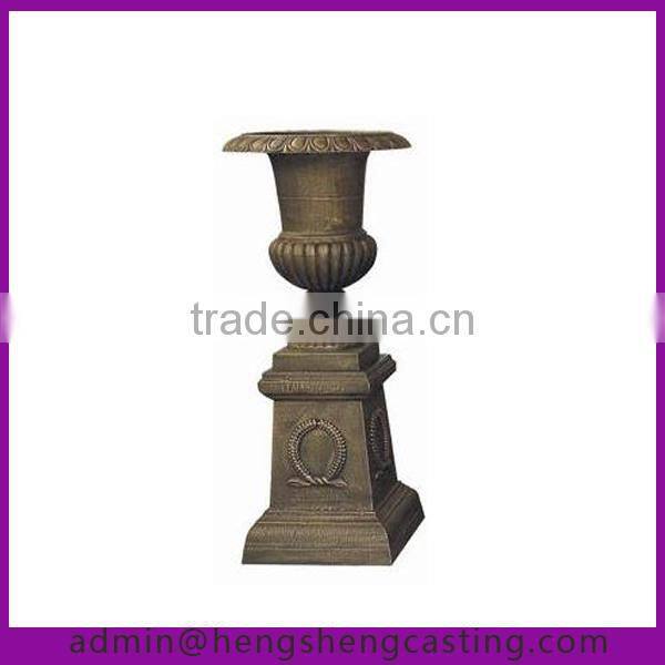 2015 New product antique cast iron garden planters & plant pots