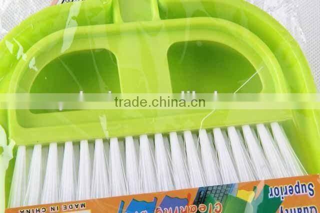 Plastic DUSTPAN and BRUSH SET