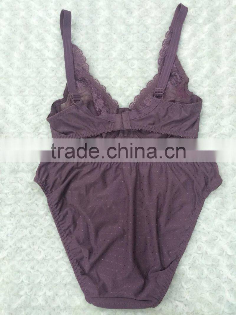 Embroidered no sponge soft cup plus size bra with panty set OEM Sanhui