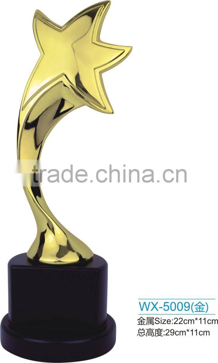 Professional custom Wood base trophy for winner