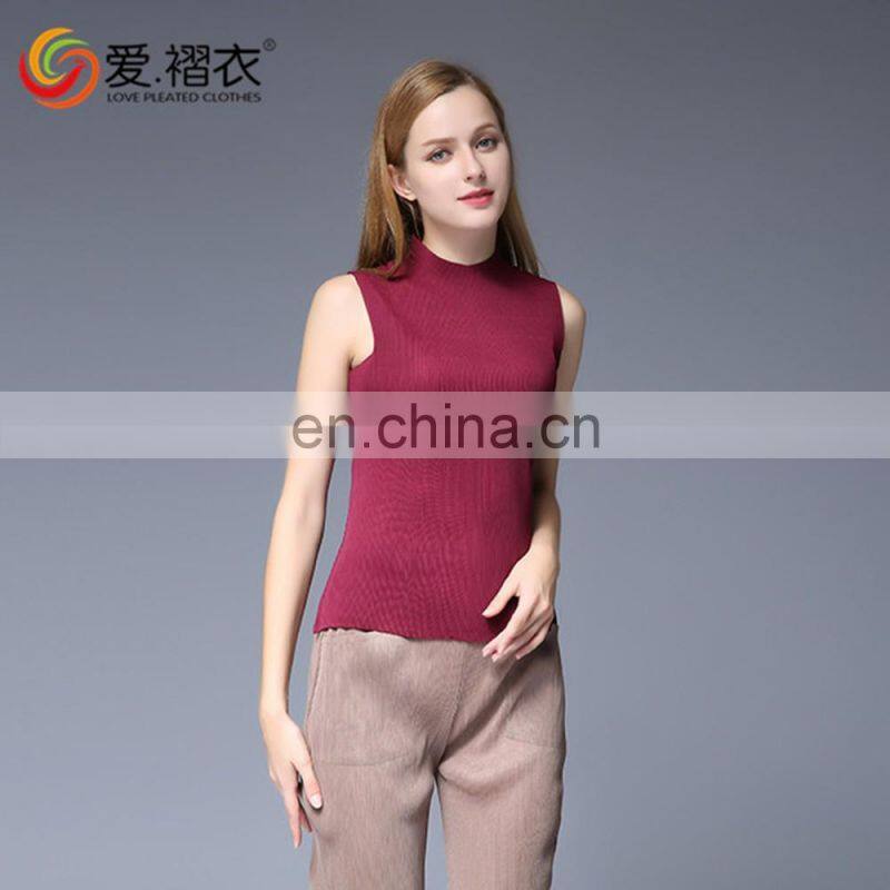 African Fancy neck Lace design ladies sexy slim blouses with light gray lace