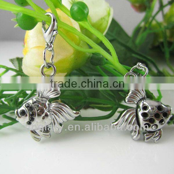 Fish pendant keyring,pet charm
