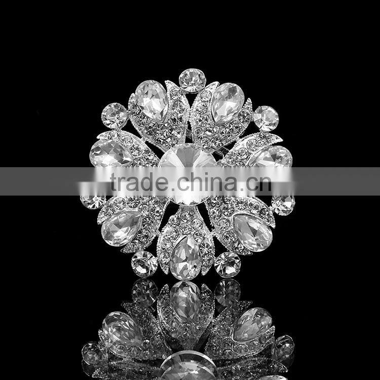 Shiny Crystal Jewel Brooch Pin with Rhienstone, Crystal Brooch Pins, Rhinestone Brooch Pins for wedding design
