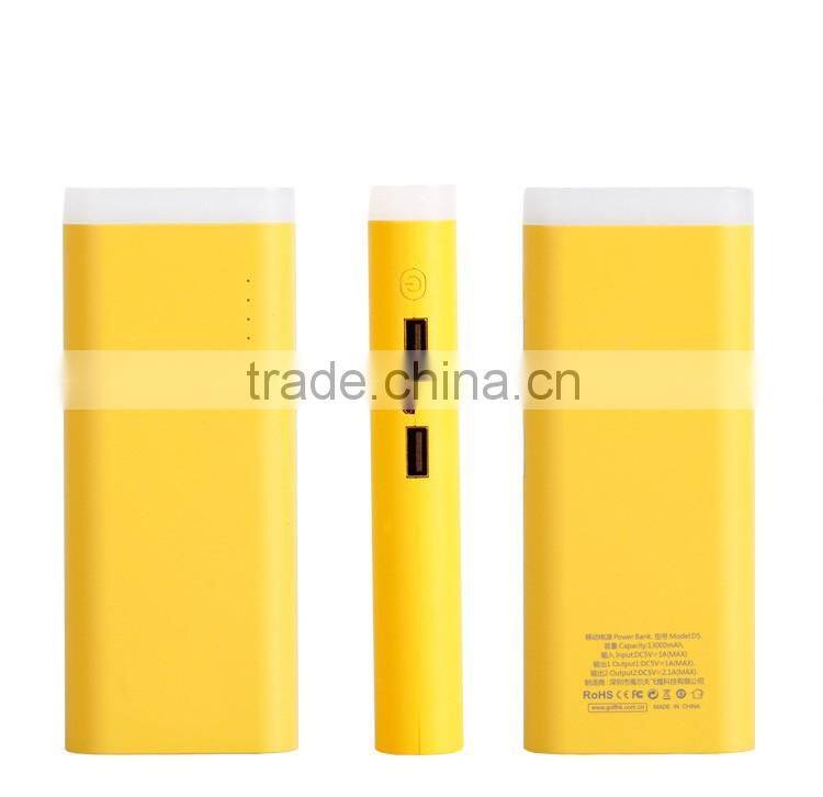 large capacity factory price 2USB power bank with powerful flashlight XH-LP