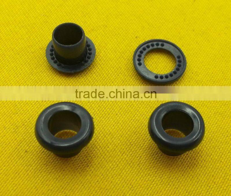14L Plastic eyelets and washers in Dark Navy color --- P4379