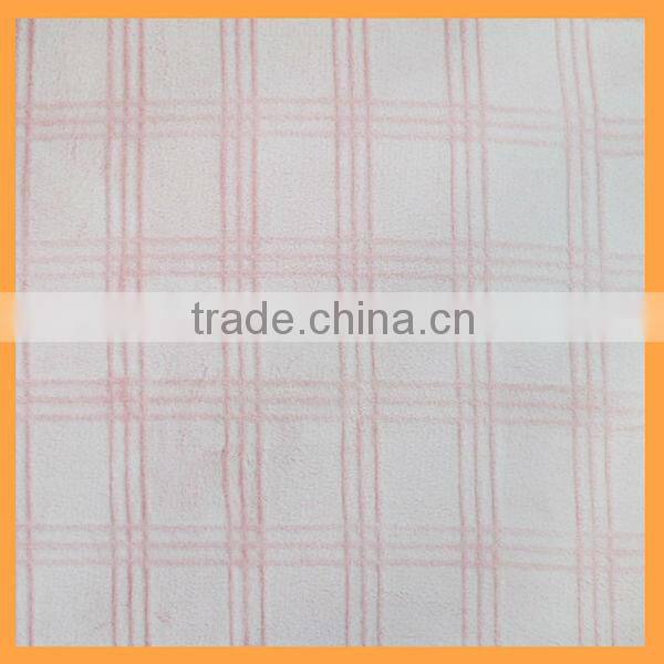 150D/288F 2013 plaid Warm roll Printed coral Fleece Blankets/Throws/pink fancy design cutting 100% polyester for home