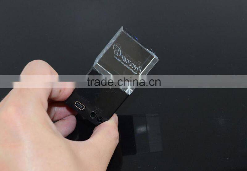 Color Changing LED Light Bluetooth/Wired Crystal Mini Speaker Hand Free Stereo Mobile Phone Speaker 3D Laser Engraving Logo