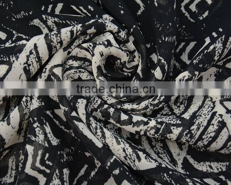 Jiufan Textile Printed Chiffon Black Animal 100% Polyester Woven Fabric For Skirt