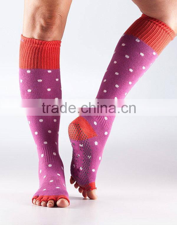 women fingers toe five finger socks