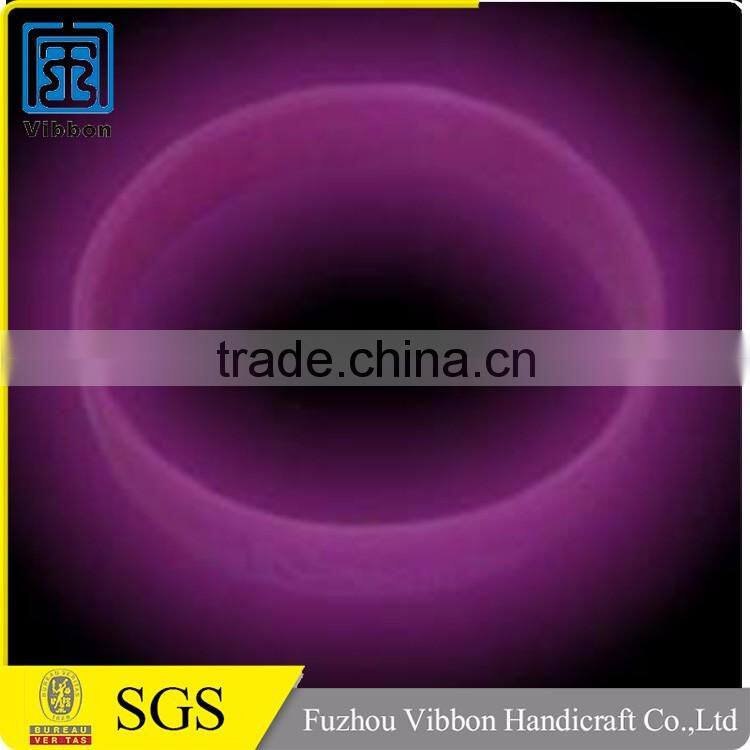 Glow in dark silicon wristband with customize logo