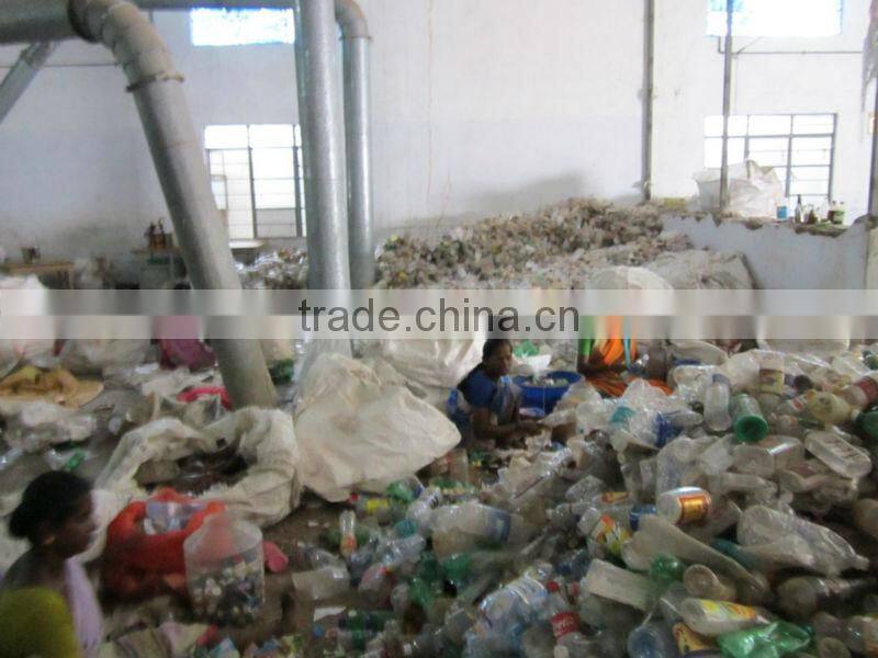 Recycled fiber grade PET chips washed