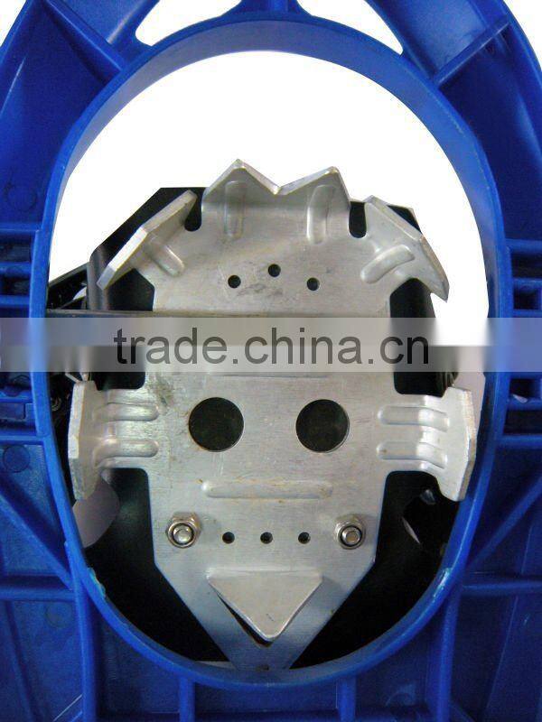 Plastic non-slip adult snowshoes blue