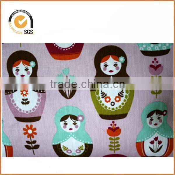 Retro Style Zipper Pouch/Makeup Bag: Lotta Jansdotter Fabric with Aqua Scallop and Orange Vintage Buttons By Chiqun Dongguan