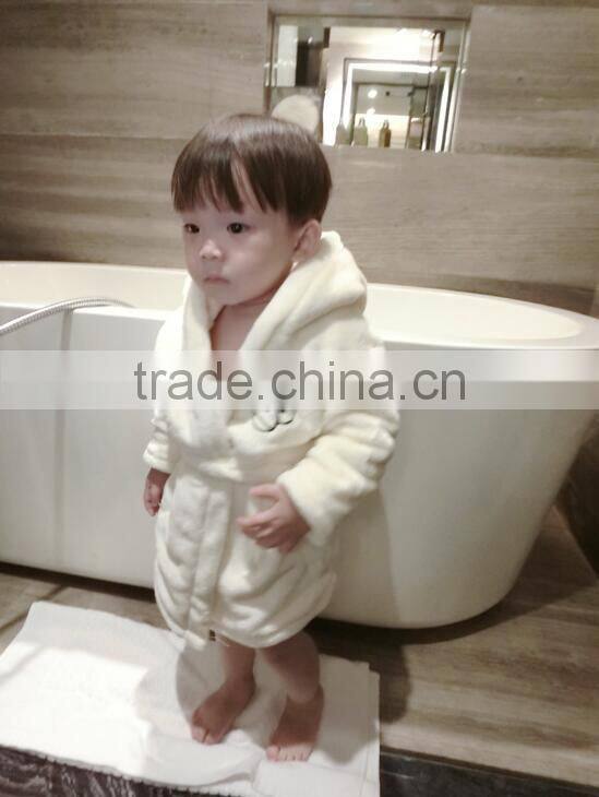 Wholesale Comfortable kids Bathrobe baby bathrobe with hood kids