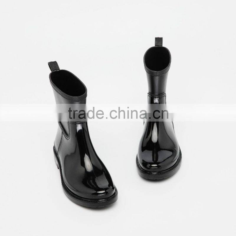 outdoor garden farm weeding use fashion waterproof antislip mid tube pure solid color soft PVC gum boots rain waterproof shoes