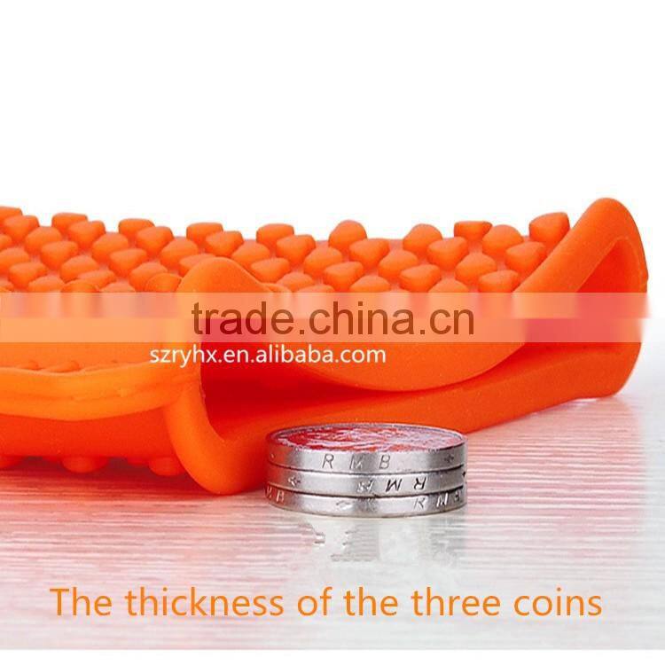 Premium Cooking Gloves + Nonstick Silicone Mat Set Best Heat Resistant Silicone, BBQ Kitchen Cooking Baking Anti slip Pair